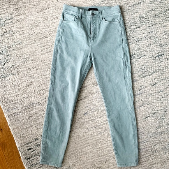 ANNE TAYLOR PETITE SCULPTING POCKET HIGHEST RISE SKINNY JEANS- HERBAL MIST COLOR - Picture 6 of 6